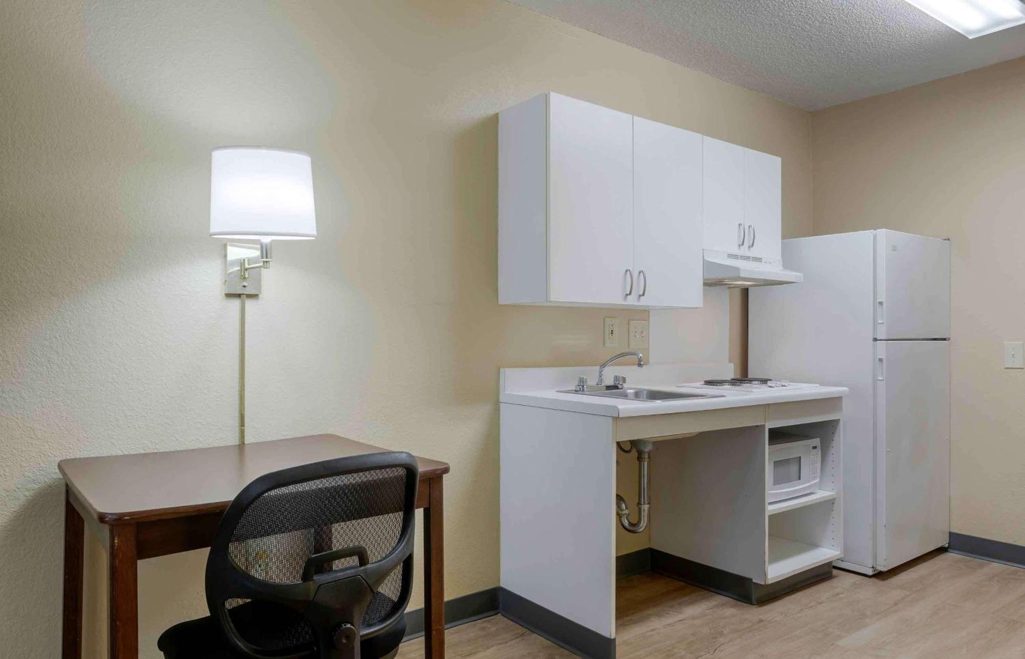 Extended Stay America Select Suites - Salt Lake City - Union Park Midvale Exterior photo